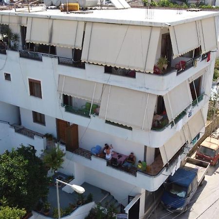Hotel Vila Vilson Sarandë Buitenkant foto